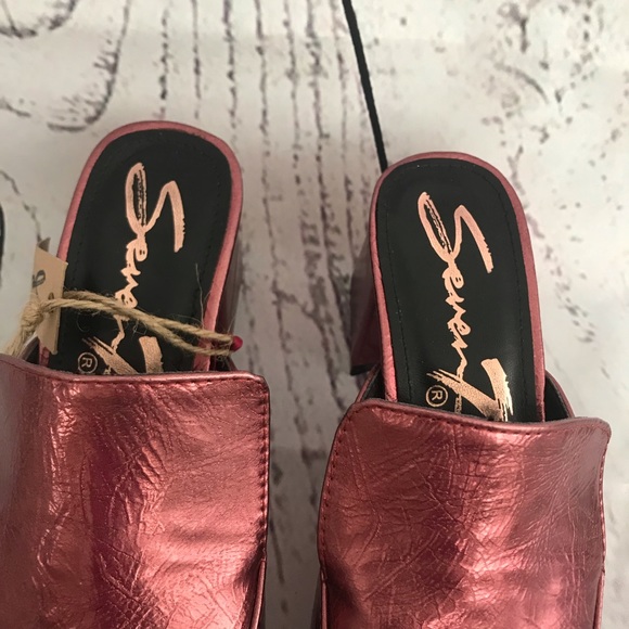 NWT Seven7 Meghan Mule Pinkish Red Block Heel - 6 - Picture 4 of 9